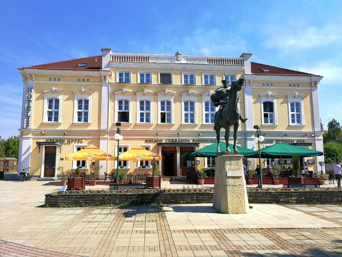 Nelson Hotel Hajdúszoboszló Exterior foto